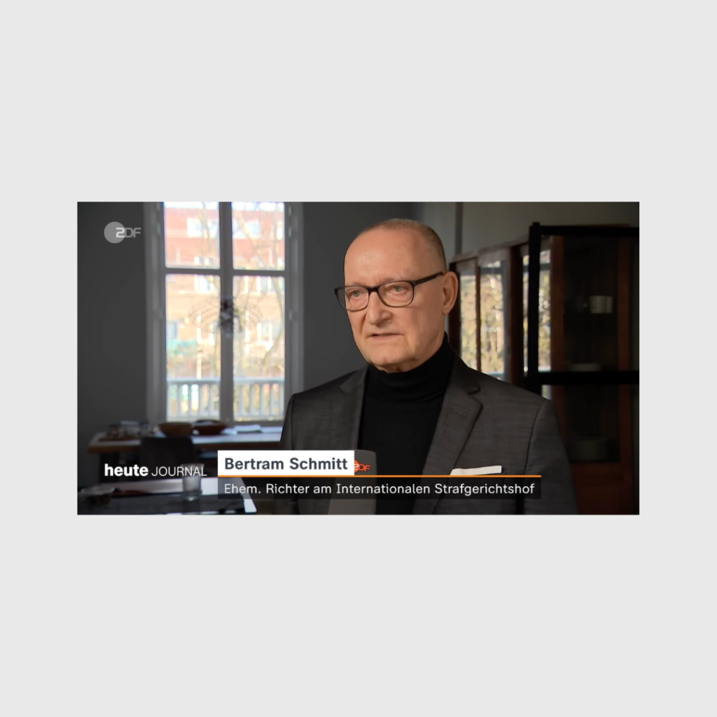 Bertram Schmitt wird vom ZDF (heute journal) über die US-Sanktionen gegen Richterinnen und Richter des internationalen Strafgerichtshofs interviewt.